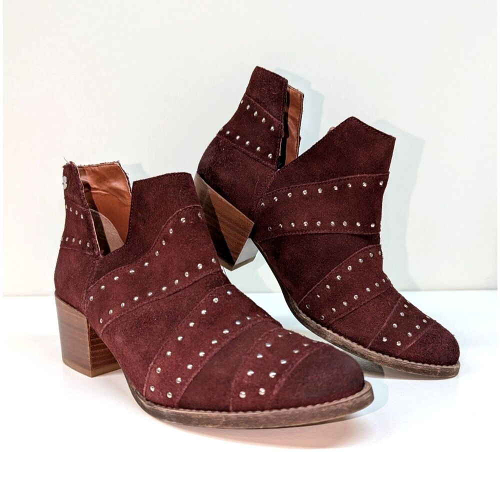 Roxy Leather Lexie Chelsea Boots, size 7.5